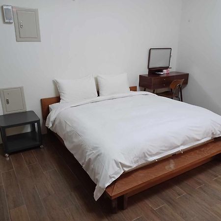 舟津食旅 Mooring B&B 禁菸民宿 訂房請詳閱住宿須知 花蓮市 エクステリア 写真